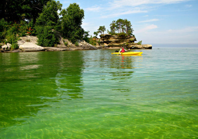 Turnip Rock Lacul Huron 4